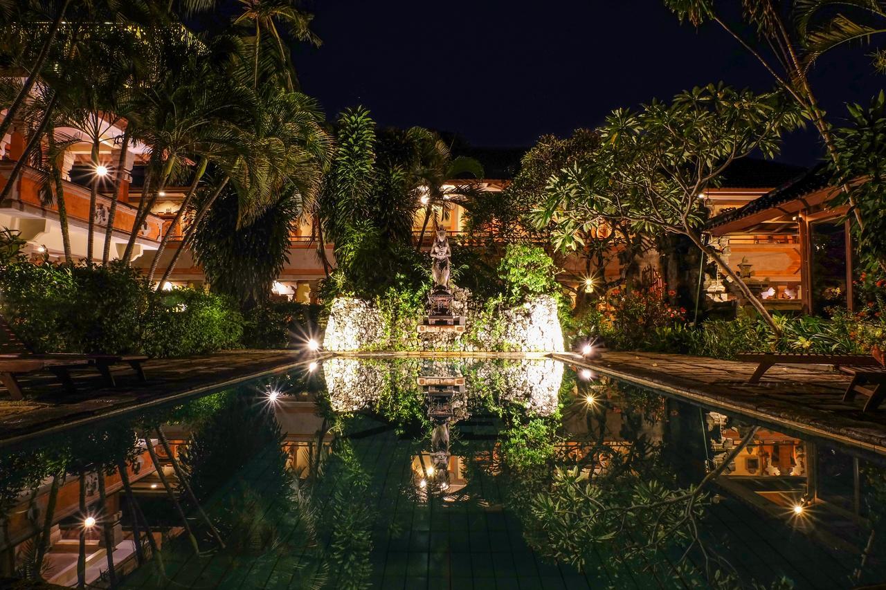 Hotel Grand Kumala Bali Legian Kültér fotó