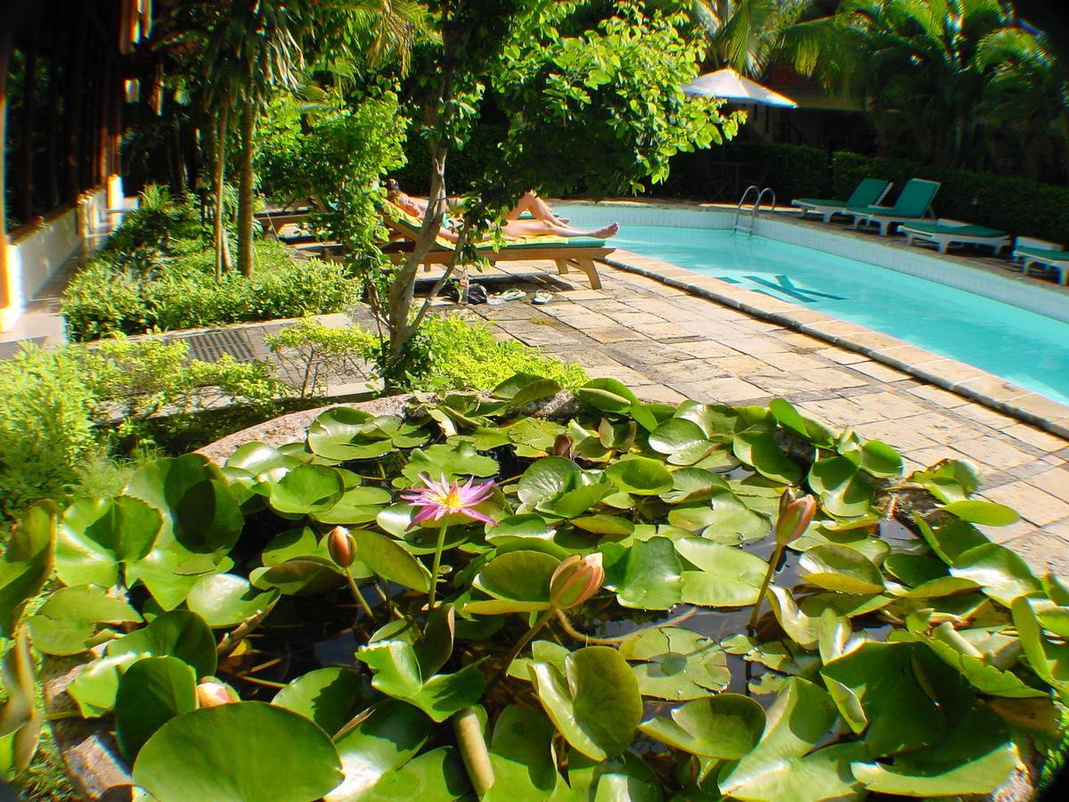 Hotel Grand Kumala Bali Legian Kültér fotó